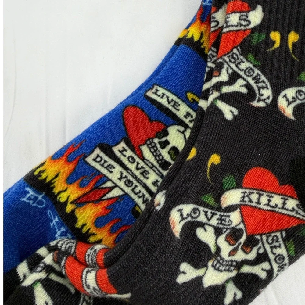 Ed Hardy 2 Pk Cushioned Crew Socks Blue Black Skull Love Kills Slowly NEW 111-09